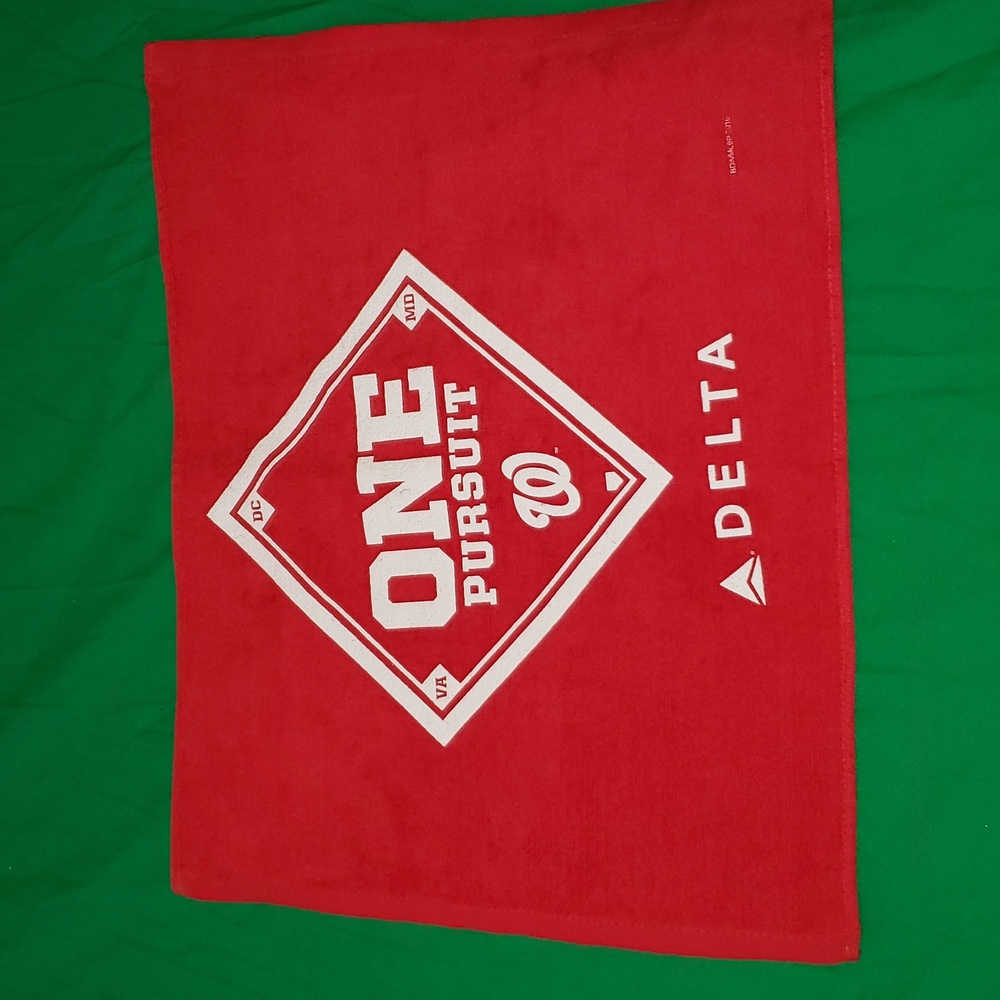 Washington Nationals MLB One Persuit Delta Red Towel New